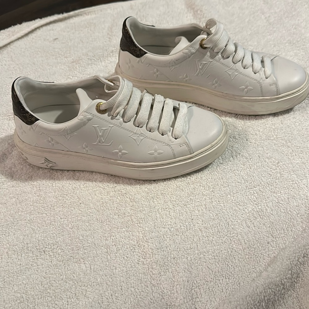 Louis Vuitton Time Out Sneaker 💯AUTHENTIC